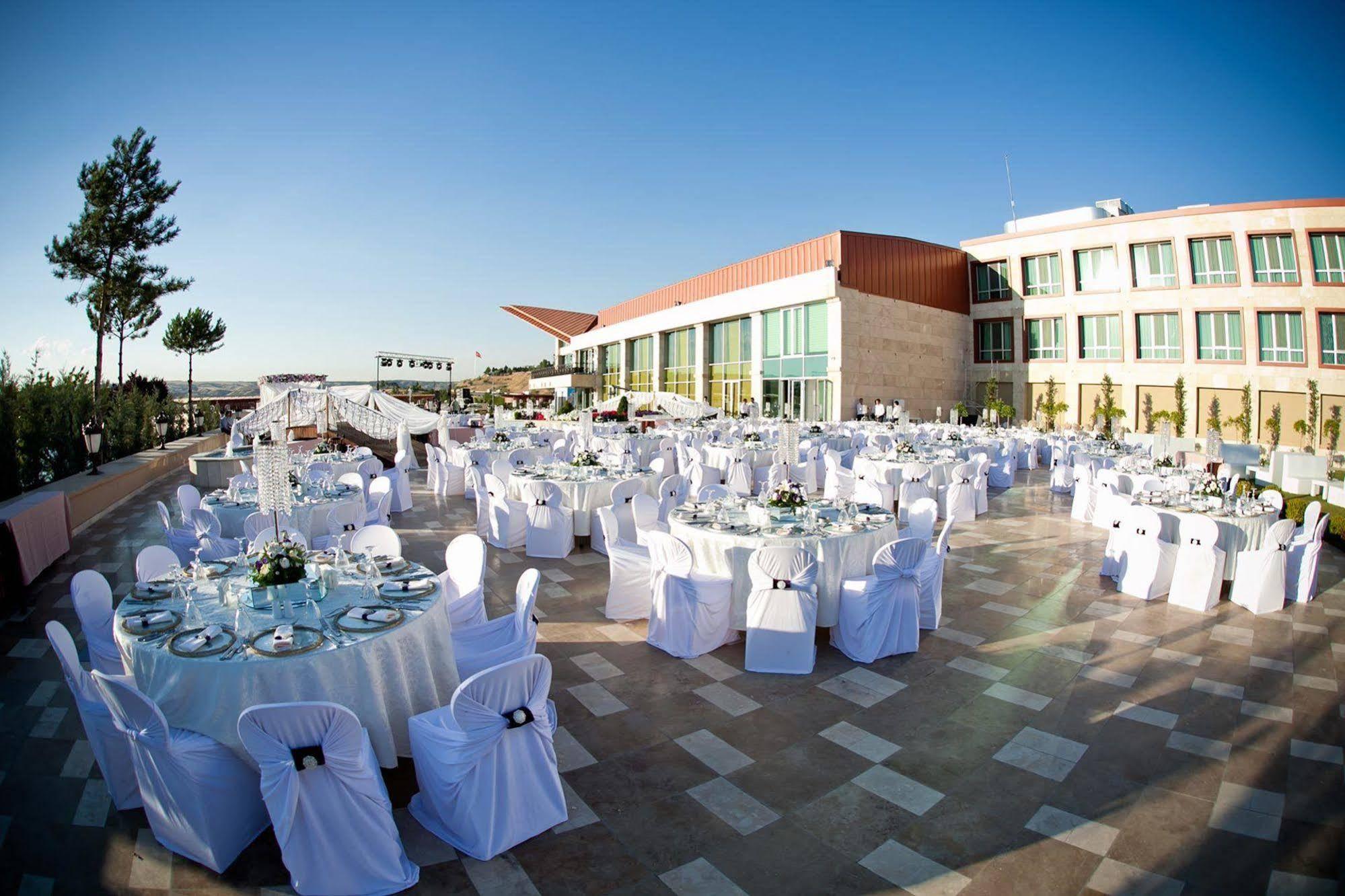 Kronos Hotel Golbasi  Екстер'єр фото