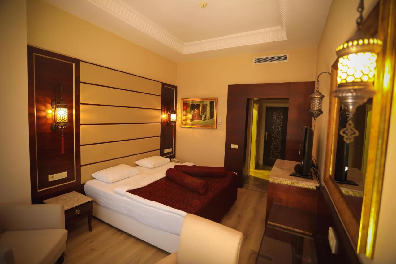 Kronos Hotel Golbasi  Екстер'єр фото