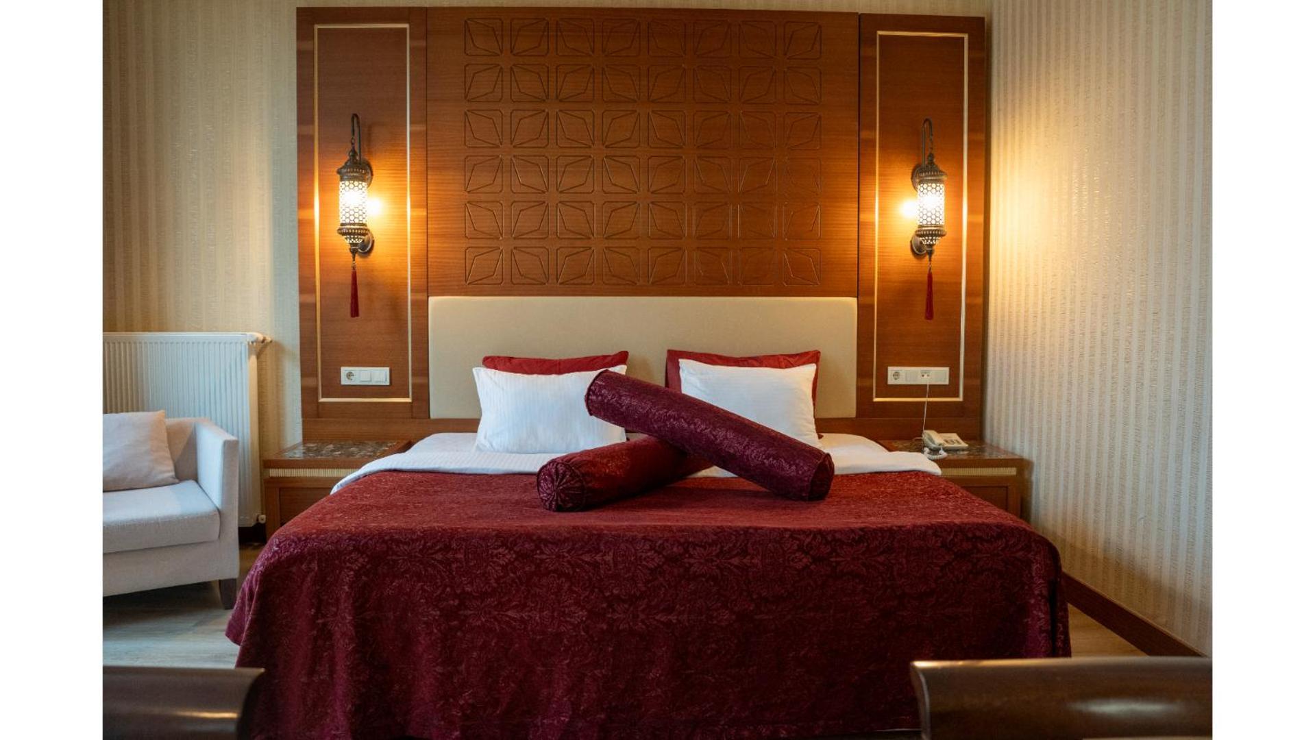 Kronos Hotel Golbasi  Екстер'єр фото