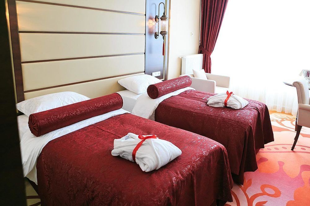 Kronos Hotel Golbasi  Екстер'єр фото