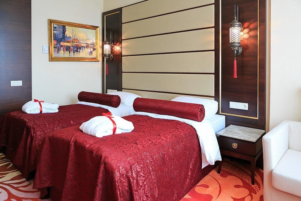 Kronos Hotel Golbasi  Екстер'єр фото
