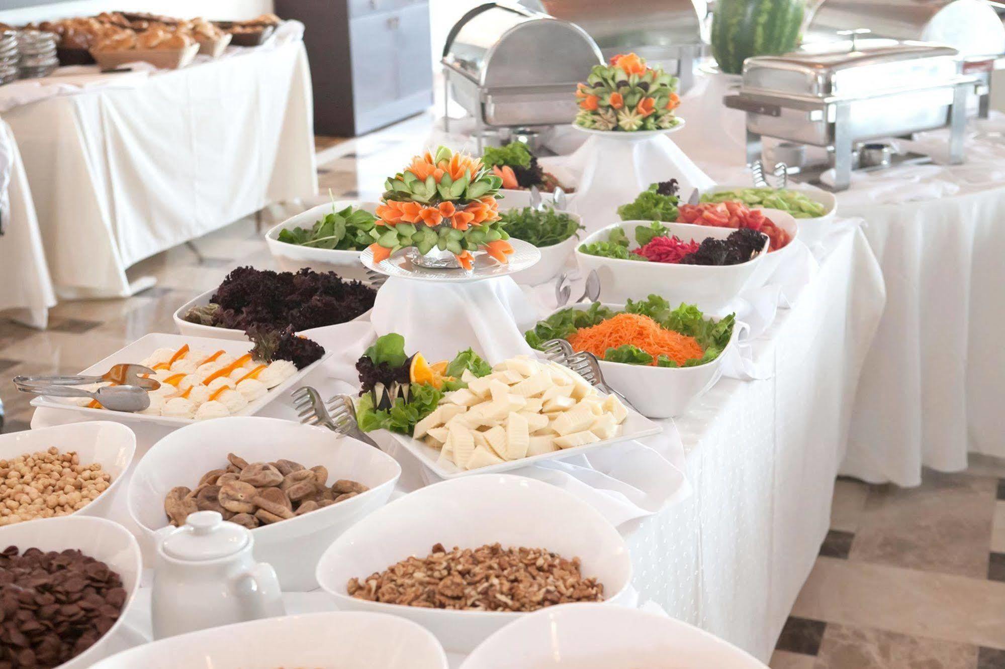Kronos Hotel Golbasi  Екстер'єр фото